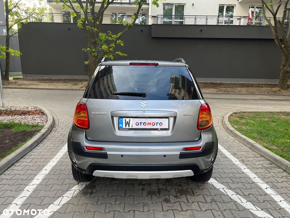 Suzuki SX4 1.6 Premium - 7