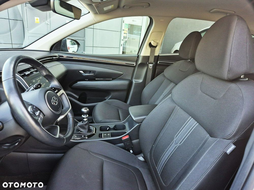 Hyundai Tucson 1.6 T-GDi Smart 2WD - 24