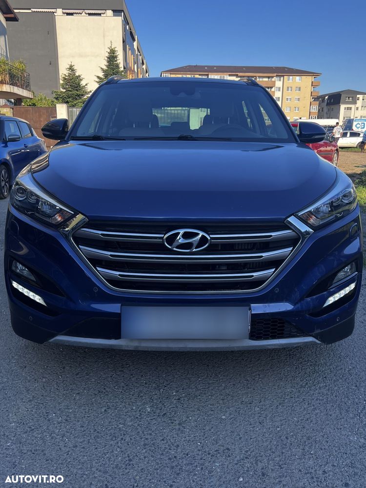 Hyundai Tucson 2.0 CRDI 4WD 6AT Luxury Pack+ - 31