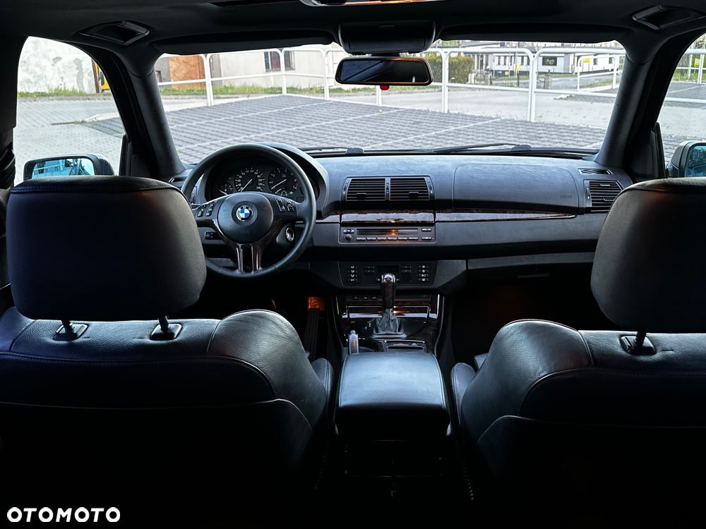 BMW X5 3.0 i - 28