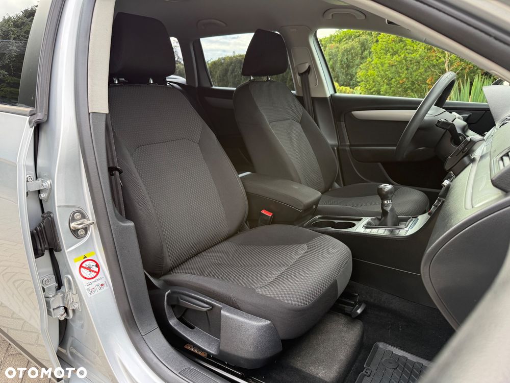 Volkswagen Passat Variant 1.4 TSI Trendline - 13