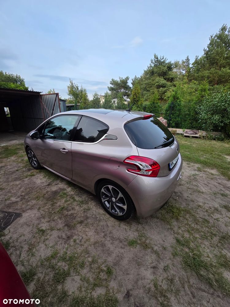 Peugeot 208 1.2 PureTech Active - 6