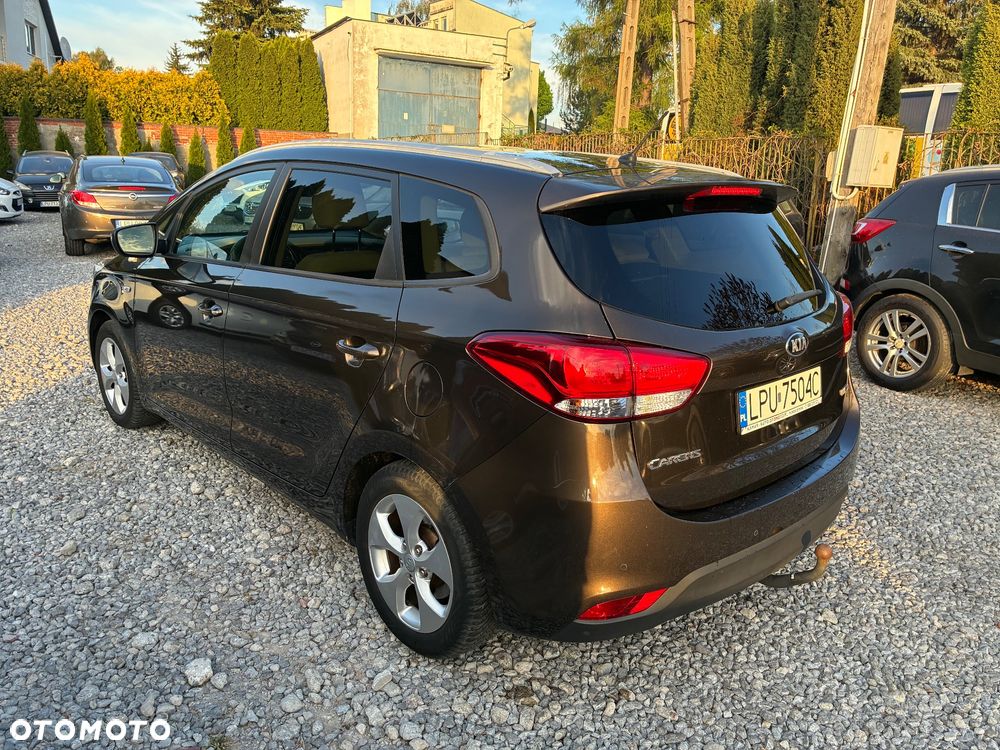 Kia Carens 1.6 GDI Attract - 5