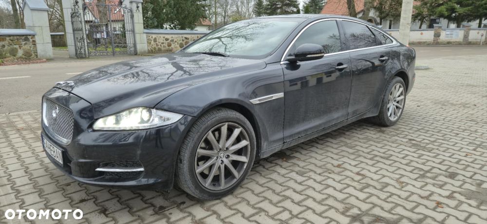 Jaguar XJ 3.0 D V6 Premium Luxury - 20