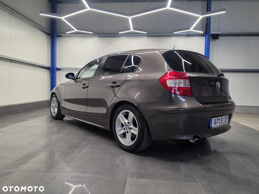 BMW Seria 1 118i - 14