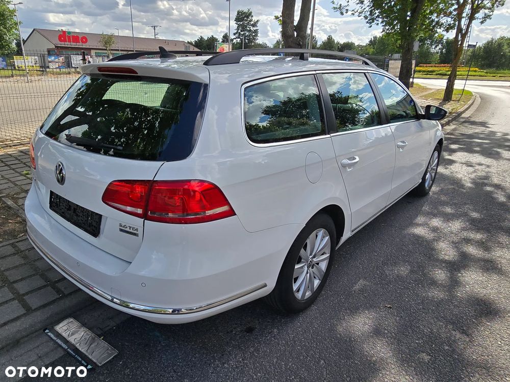 Volkswagen Passat 2.0 TDI BlueMotion Technology Comfortline - 5