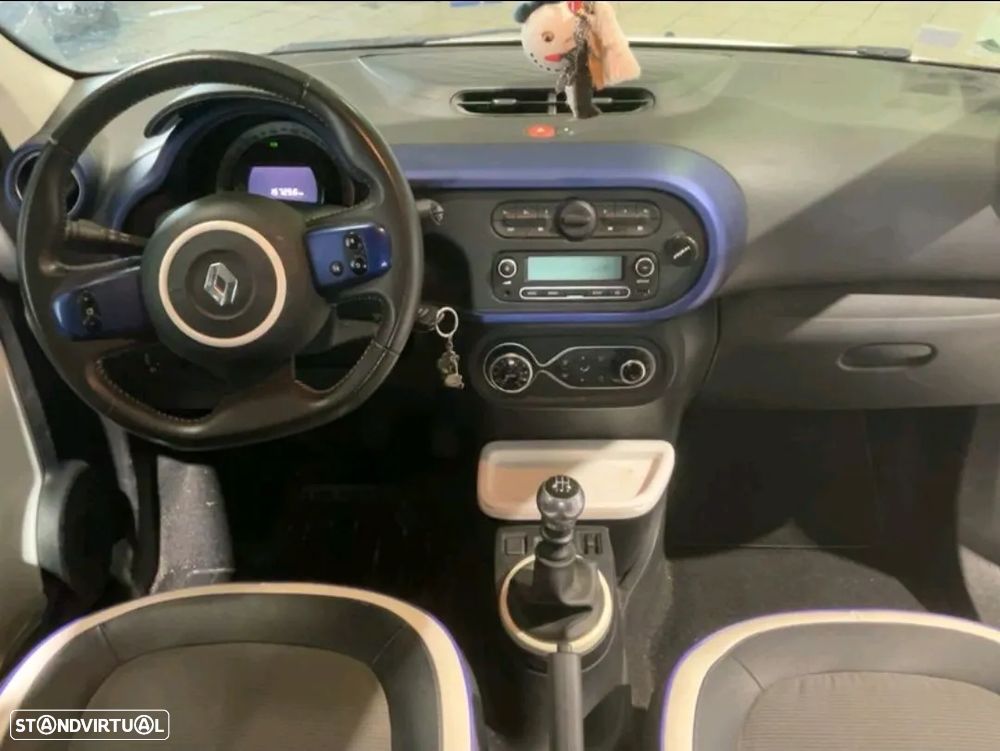 Renault Twingo ENERGY TCe 90 Cosmic - 4
