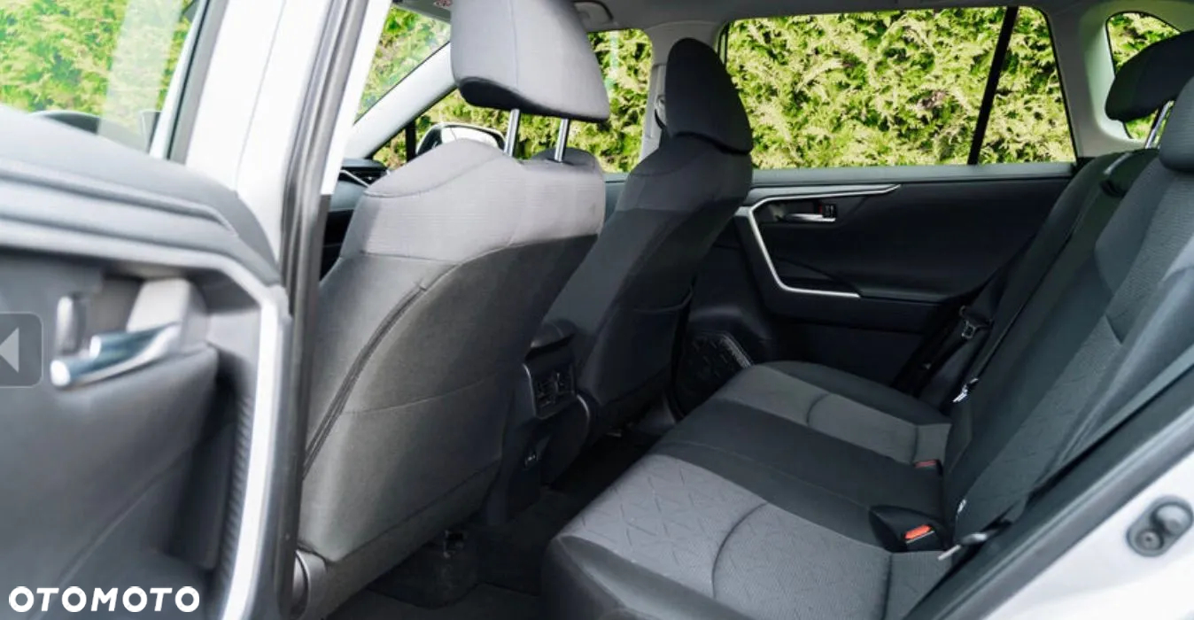 Toyota RAV4 2.0 Comfort 4x2 MS - 11