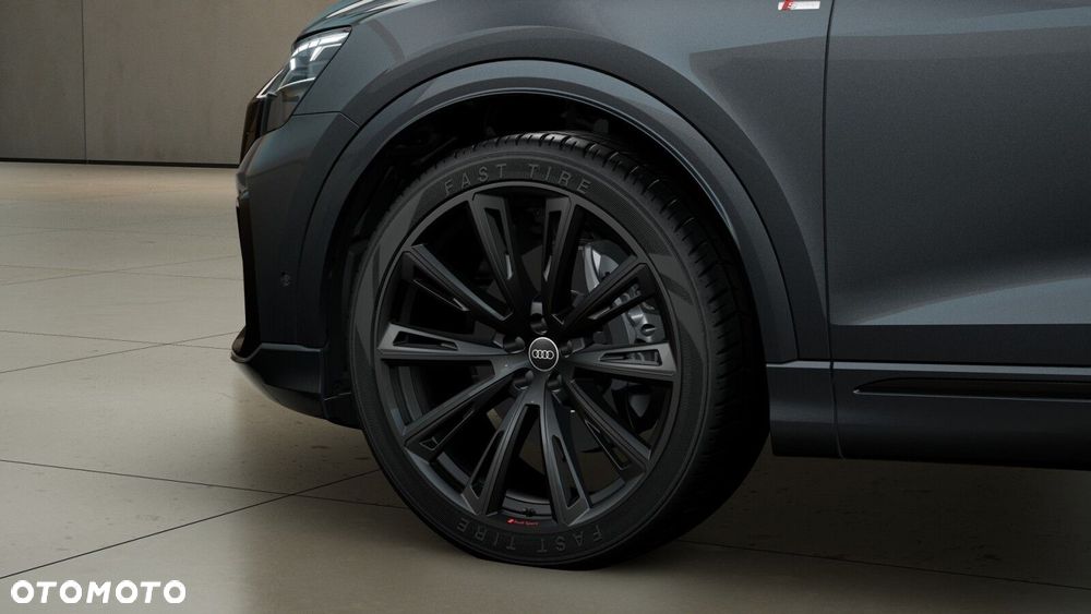 Audi Q8 - 6