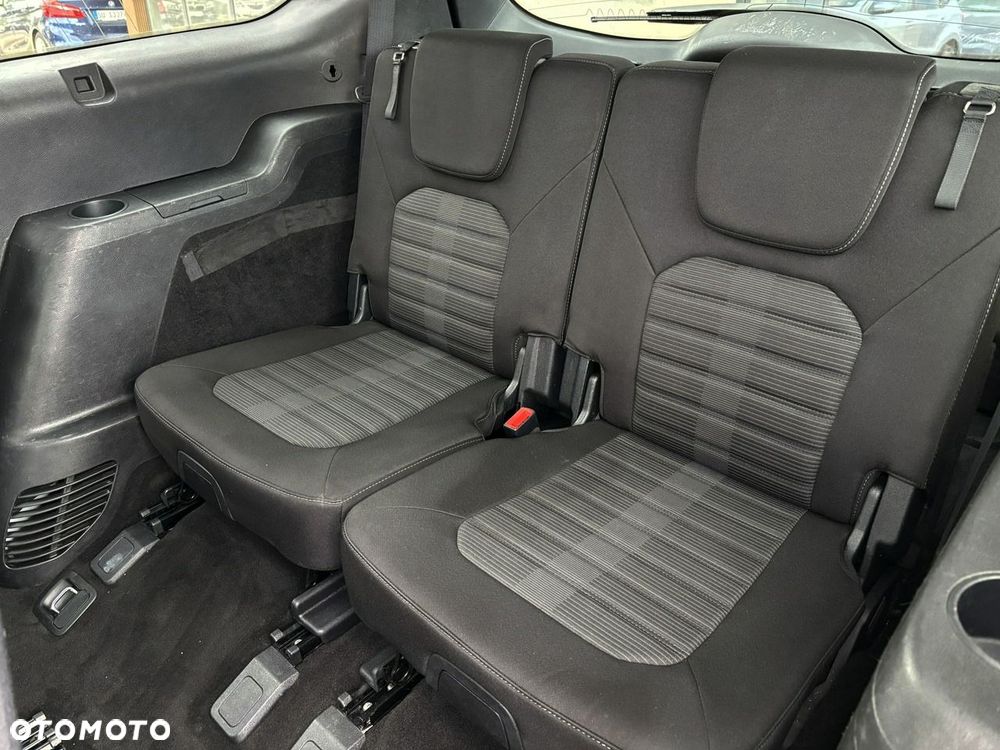 Ford Galaxy 2.0 TDCi Business - 25