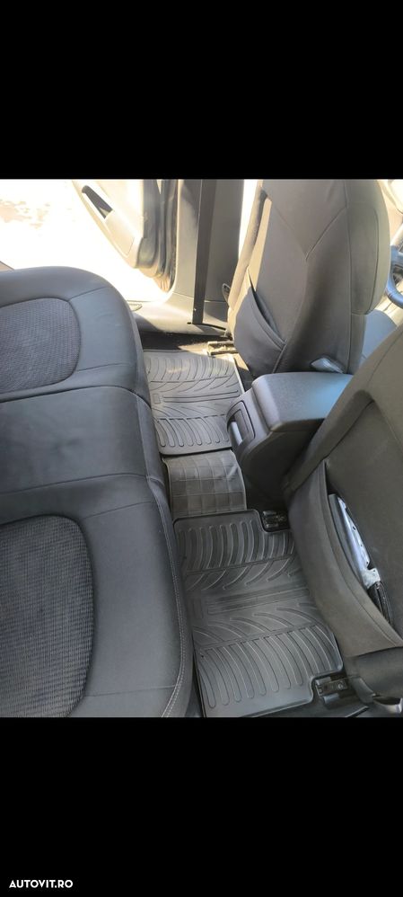 Citroën C5 HDi 140 FAP Exclusive - 8