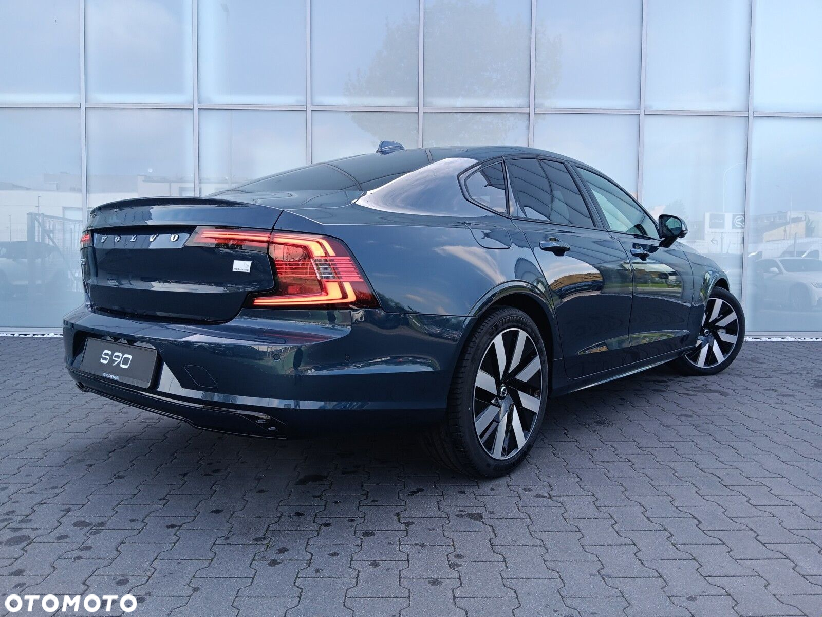 Volvo S90 - 6