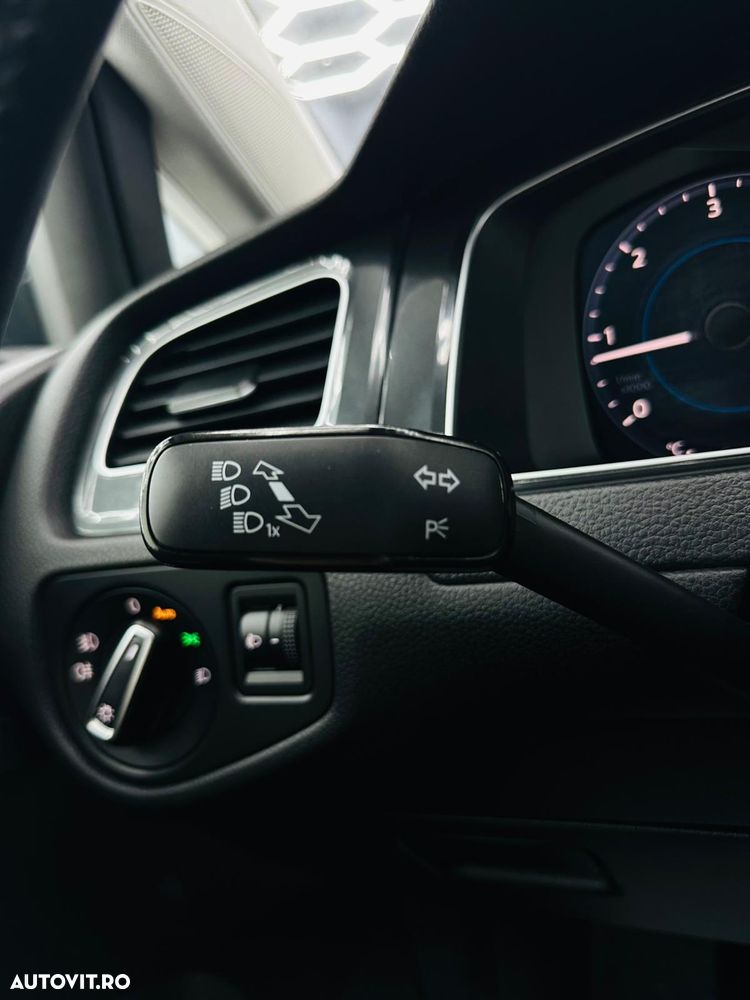 Volkswagen Golf 1.6 TDI (BlueMotion Technology) Trendline - 30