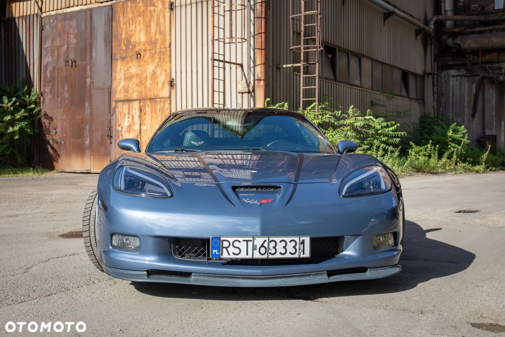 Chevrolet Corvette - 8