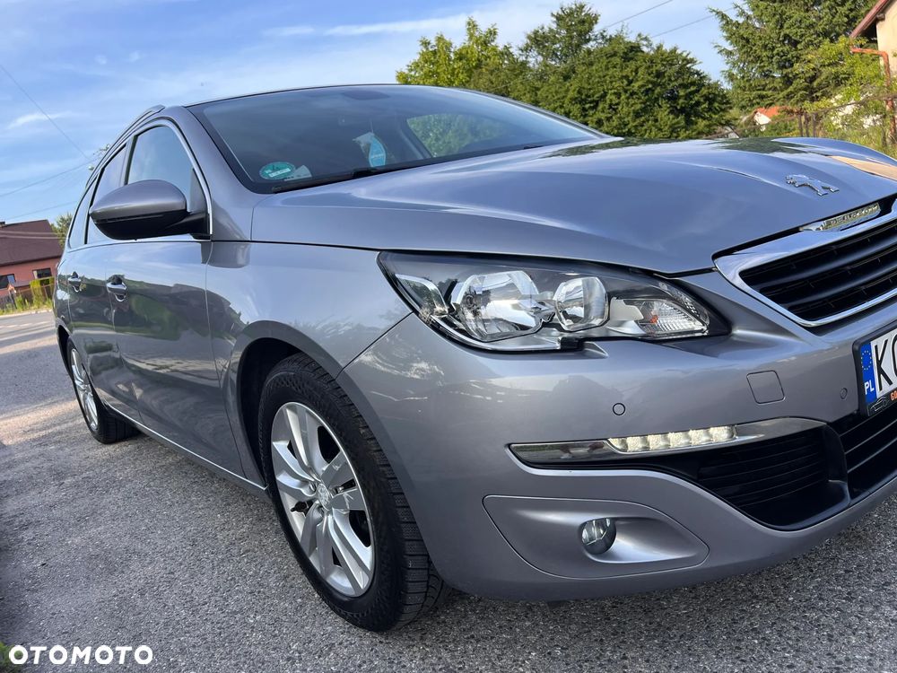 Peugeot 308 SW 1.6 BlueHDi Allure S&S - 15