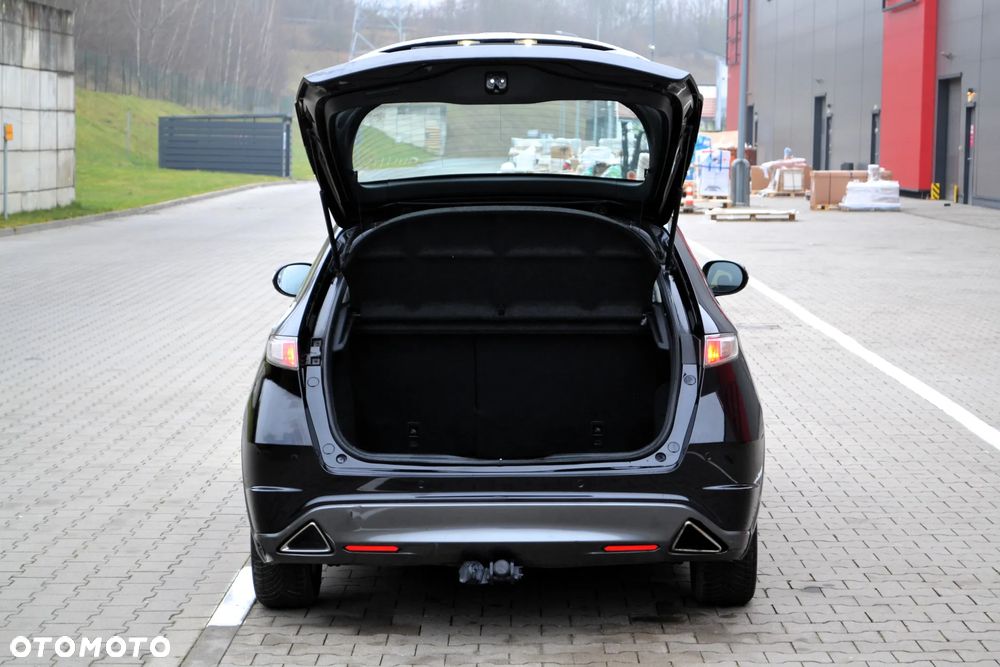 Honda Civic 1.4 Comfort - 29