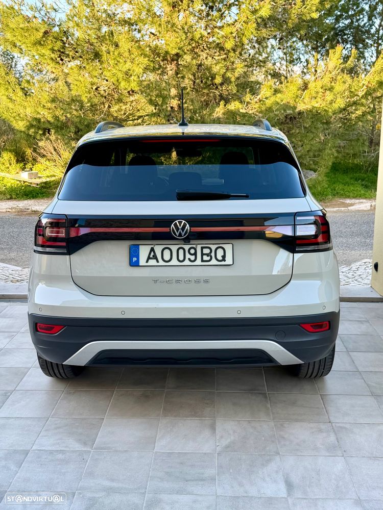 VW T-Cross 1.0 TSI BlackStyle DSG - 11