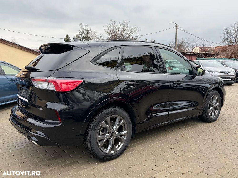 Ford Kuga 2.5 Duratec PHEV ST-LINE - 13