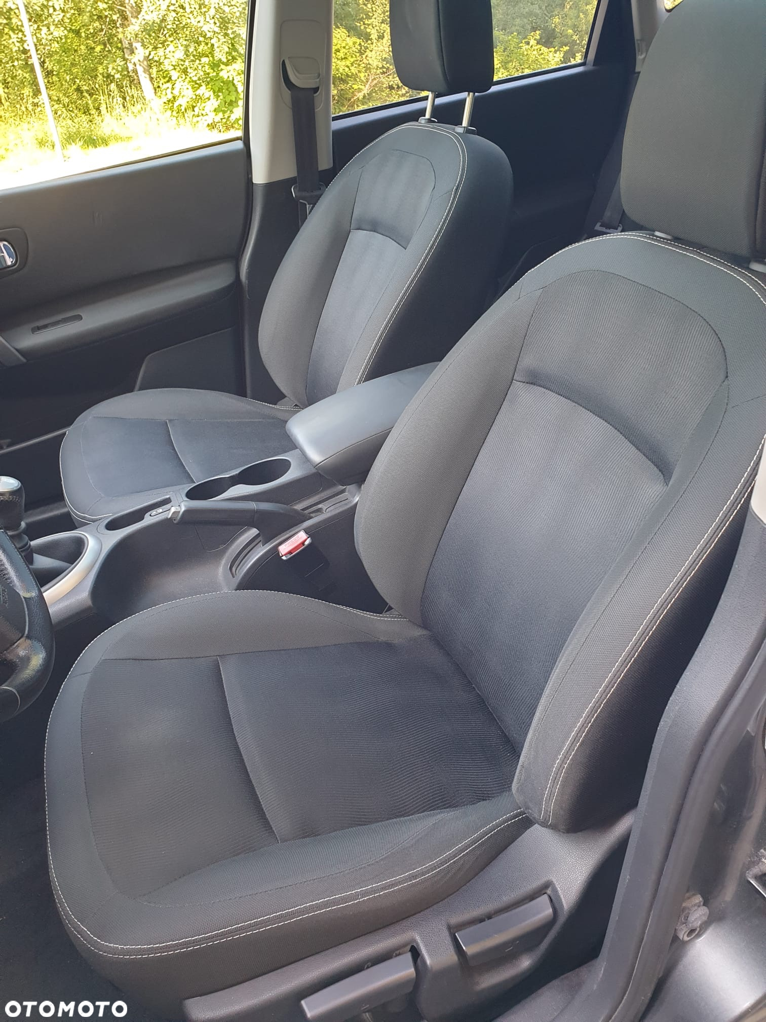 Nissan Qashqai 1.6 dCi DPF acenta - 6