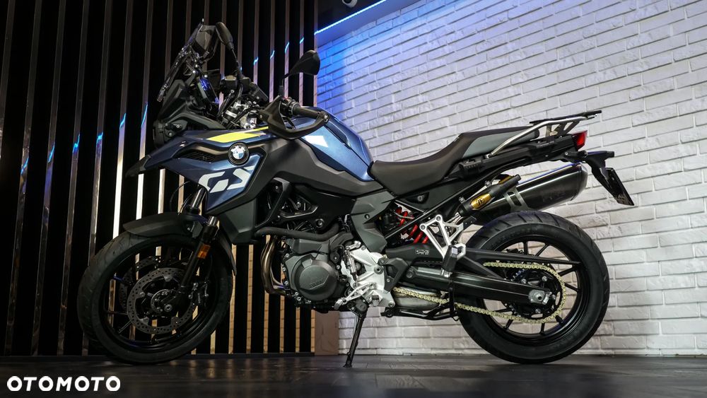 BMW F - 3