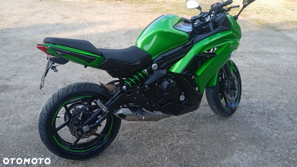 Kawasaki ER - 3