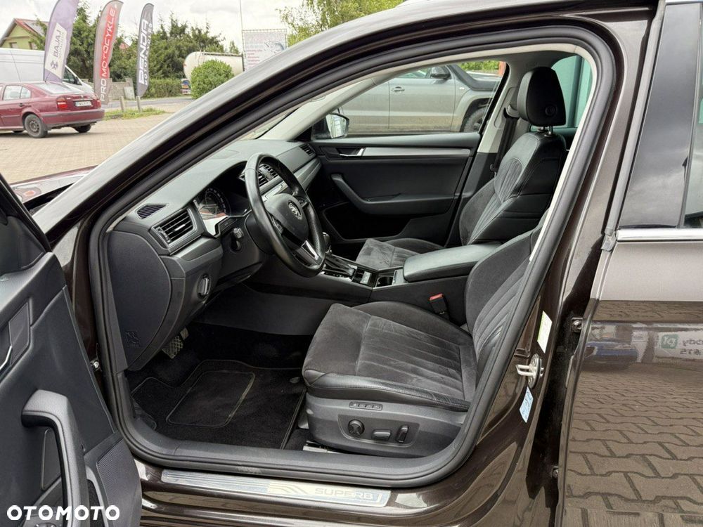 Skoda Superb Combi 1.4 TSI ACT DSG Style - 18