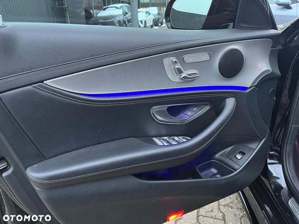 Mercedes-Benz Klasa E 220 d 9G-TRONIC - 17