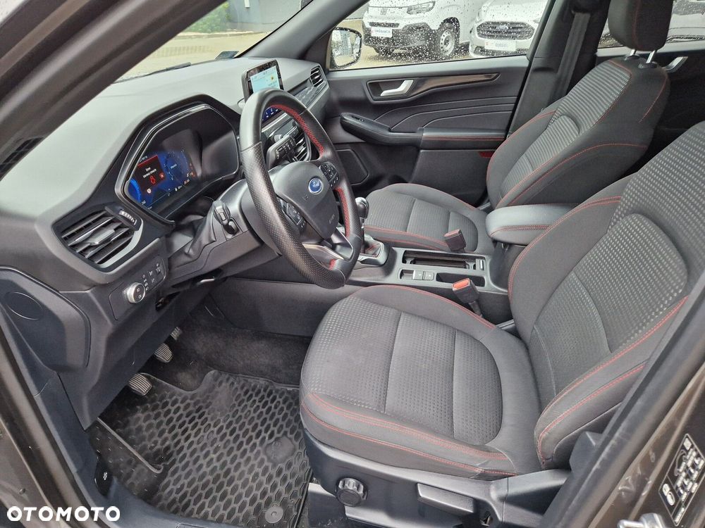Ford Kuga 1.5 EcoBoost FWD ST-Line - 29