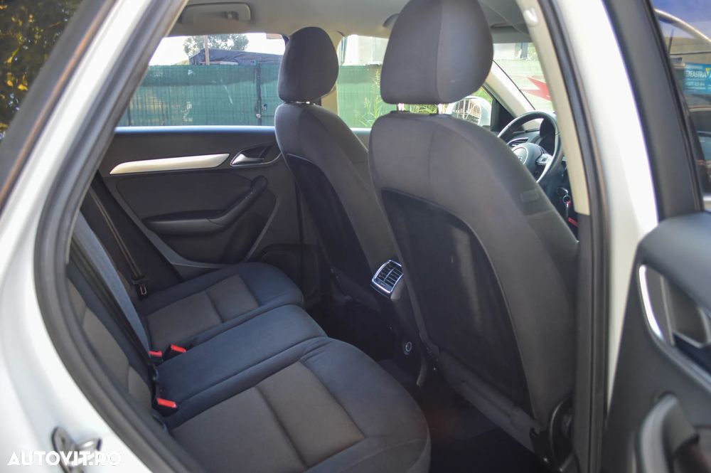 Audi Q3 2.0 TDI Quattro S tronic - 28