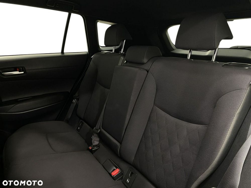 Toyota Corolla Cross - 15