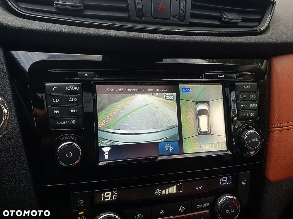 Nissan X-Trail 1.3 DIG-T Tekna - 24