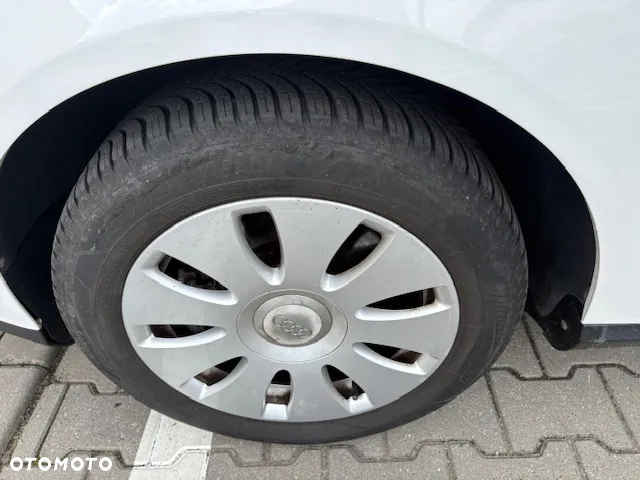 Volkswagen Passat 2.0 TDI Comfortline - 4