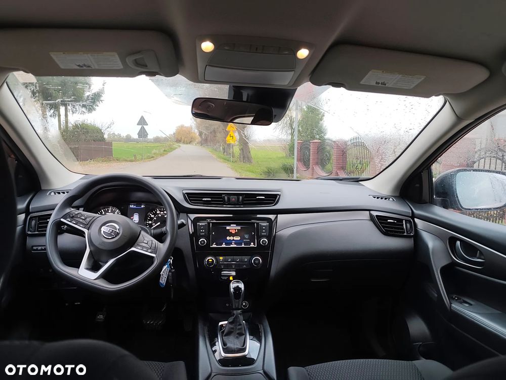 Nissan Rogue - 10