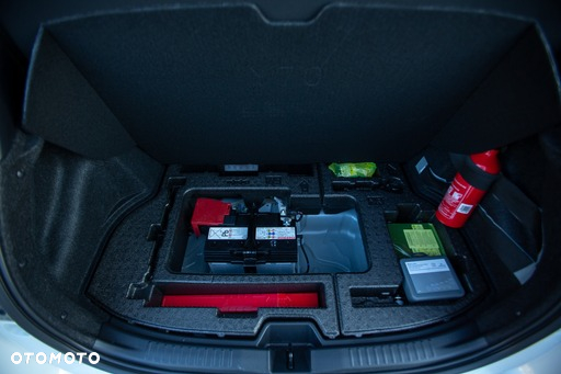 Toyota Yaris GR 1.6 Dynamic - 11