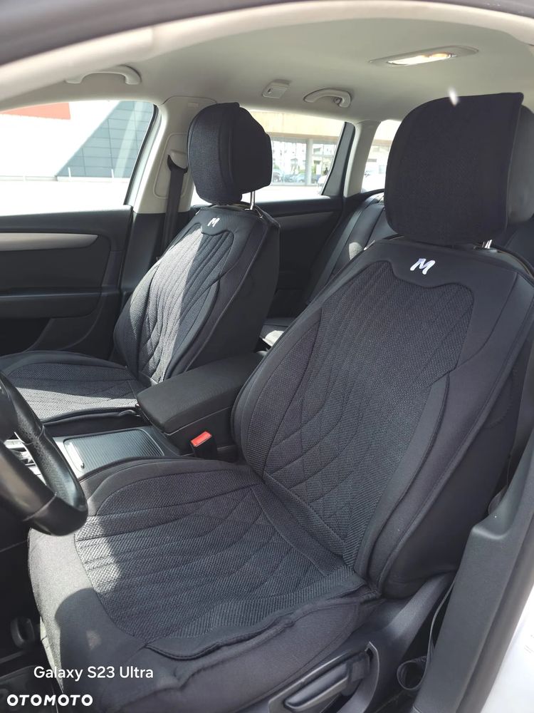 Volkswagen Passat 2.0 TDI Comfortline DSG - 18