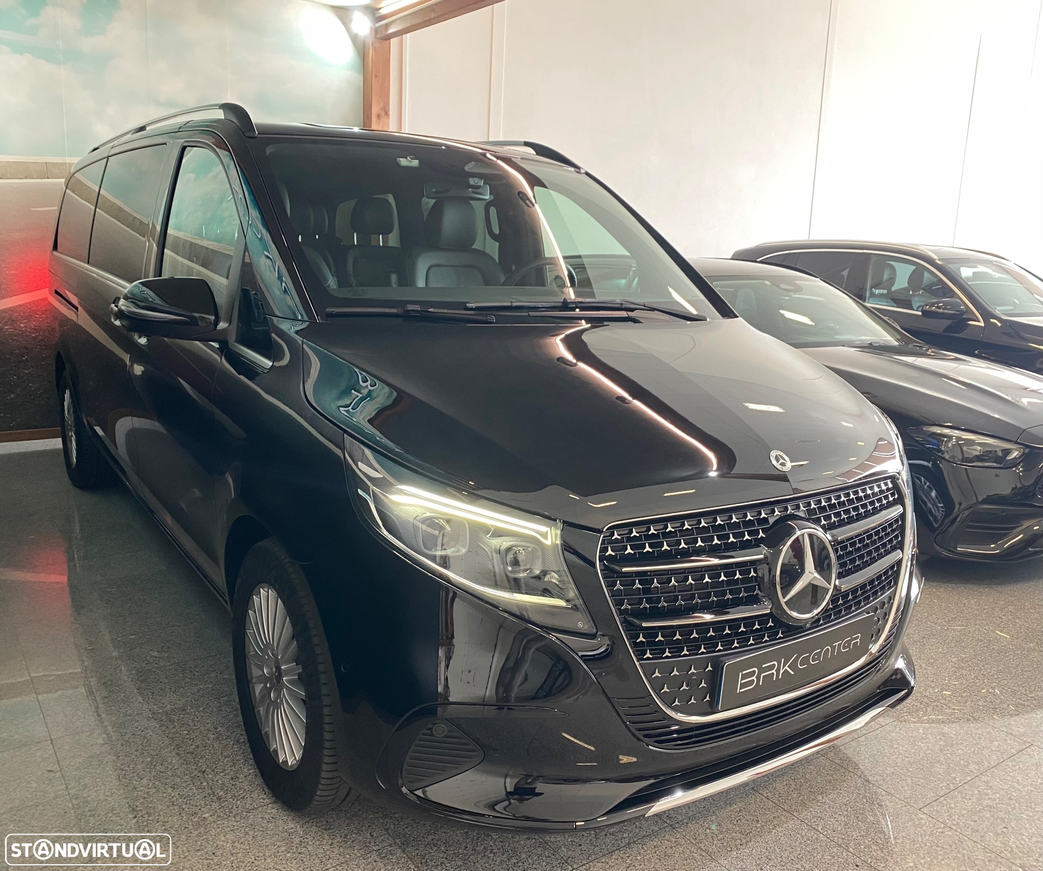 Mercedes-Benz V 220 d Exclusive - 3