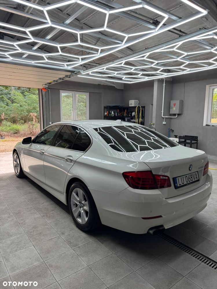 BMW Seria 5 528i xDrive Modern Line - 5