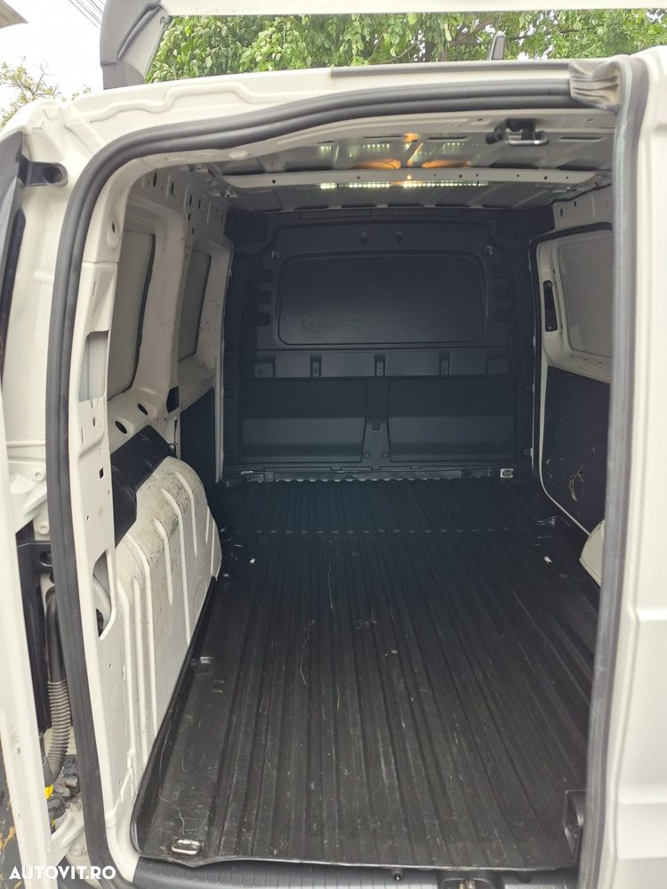 Volkswagen Caddy 1.5 TSI 84 kW - 18