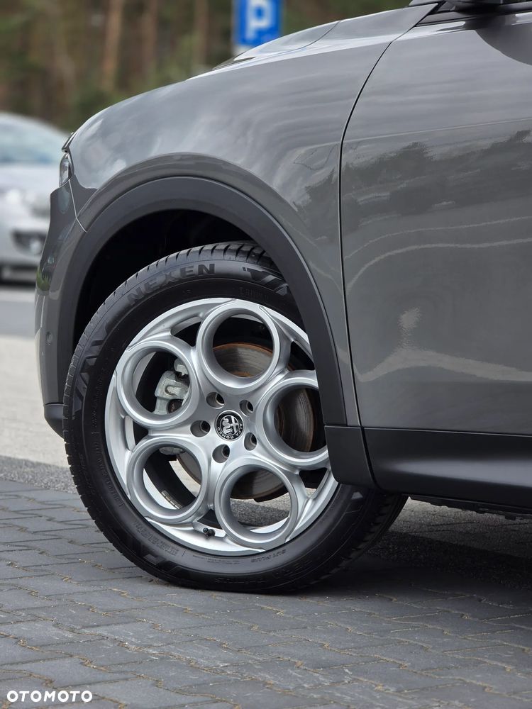 Alfa Romeo Tonale 1.5 T4 GSE mHEV Edizione Speciale DCT - 8