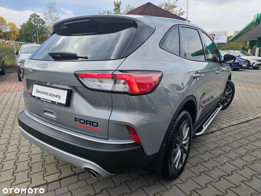 Ford Kuga - 13