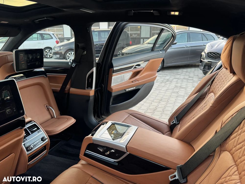 BMW Seria 7 750Ld xDrive - 26