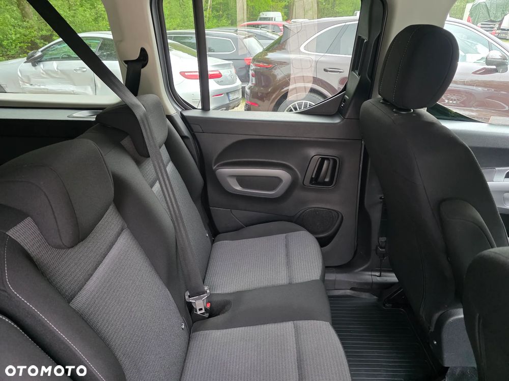 Toyota Proace City Verso 1.2 D-4T Family - 15