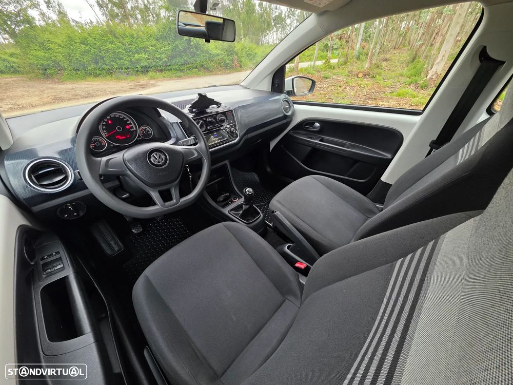VW Up! 1.0 BlueMotion Move - 23