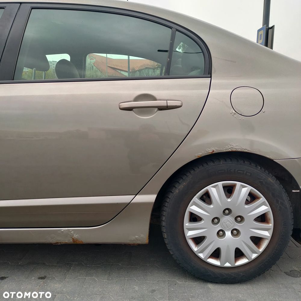 Honda Civic 1.8 Comfort - 9