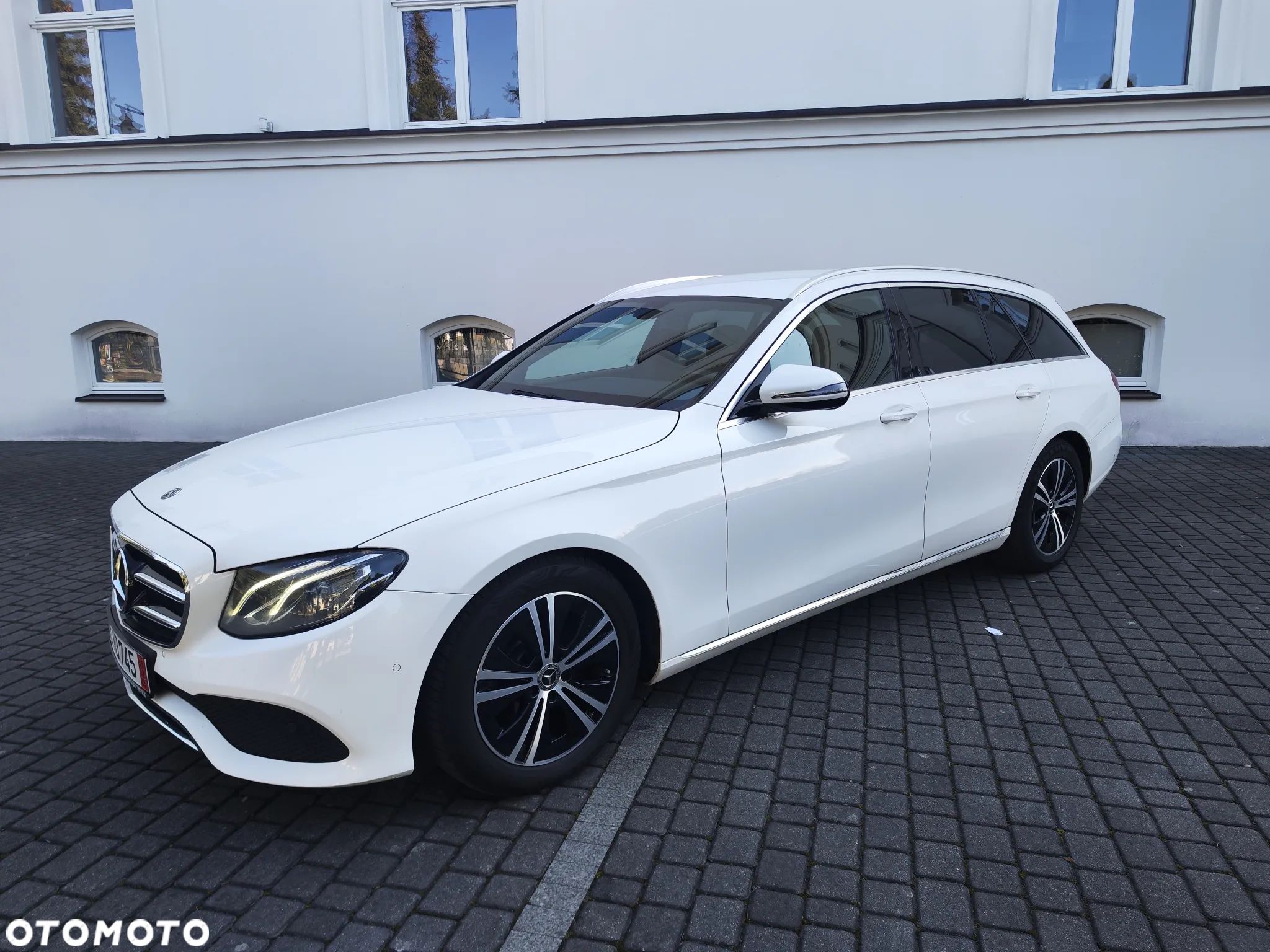 Mercedes-Benz Klasa E 220 d Avantgarde - 1