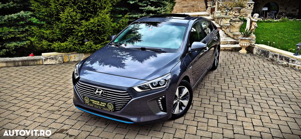 Hyundai IONIQ 1.6 GDI Premium - 1