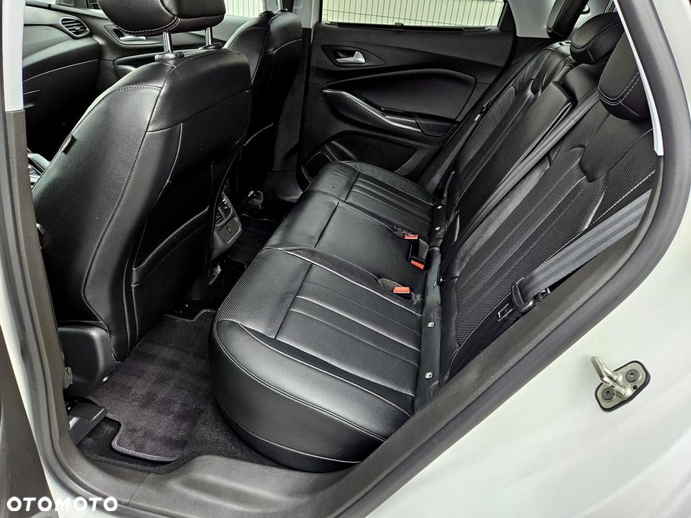 Opel Grandland X 1.6 T PHEV 4x4 Ultimate - 25