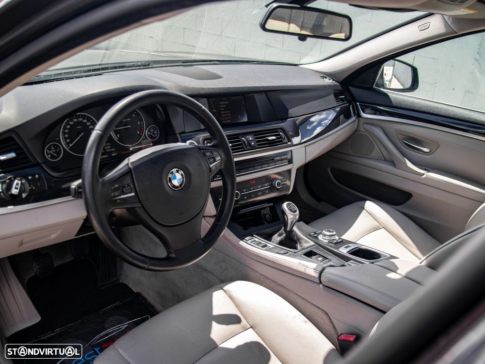 BMW 520 d Line Luxury - 15