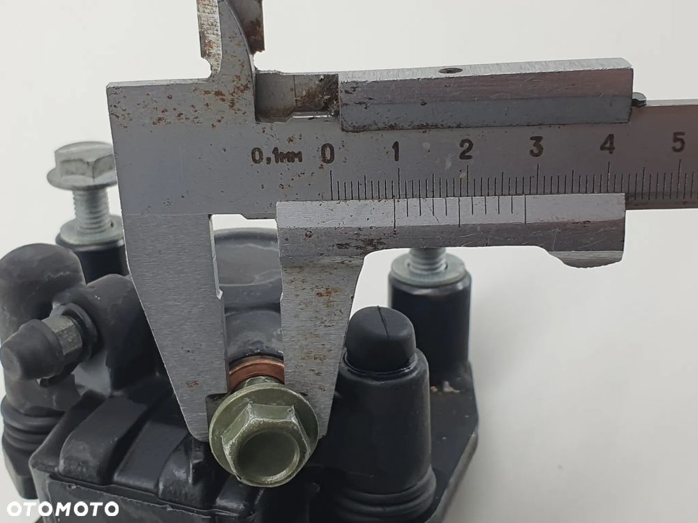 Zacisk Hamulcowy Tyl  Skuter Govecs Go - 11