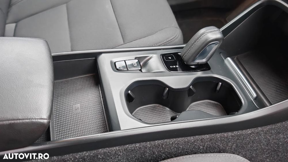 Volvo XC 40 T5 Recharge DKG Inscription Expression - 36